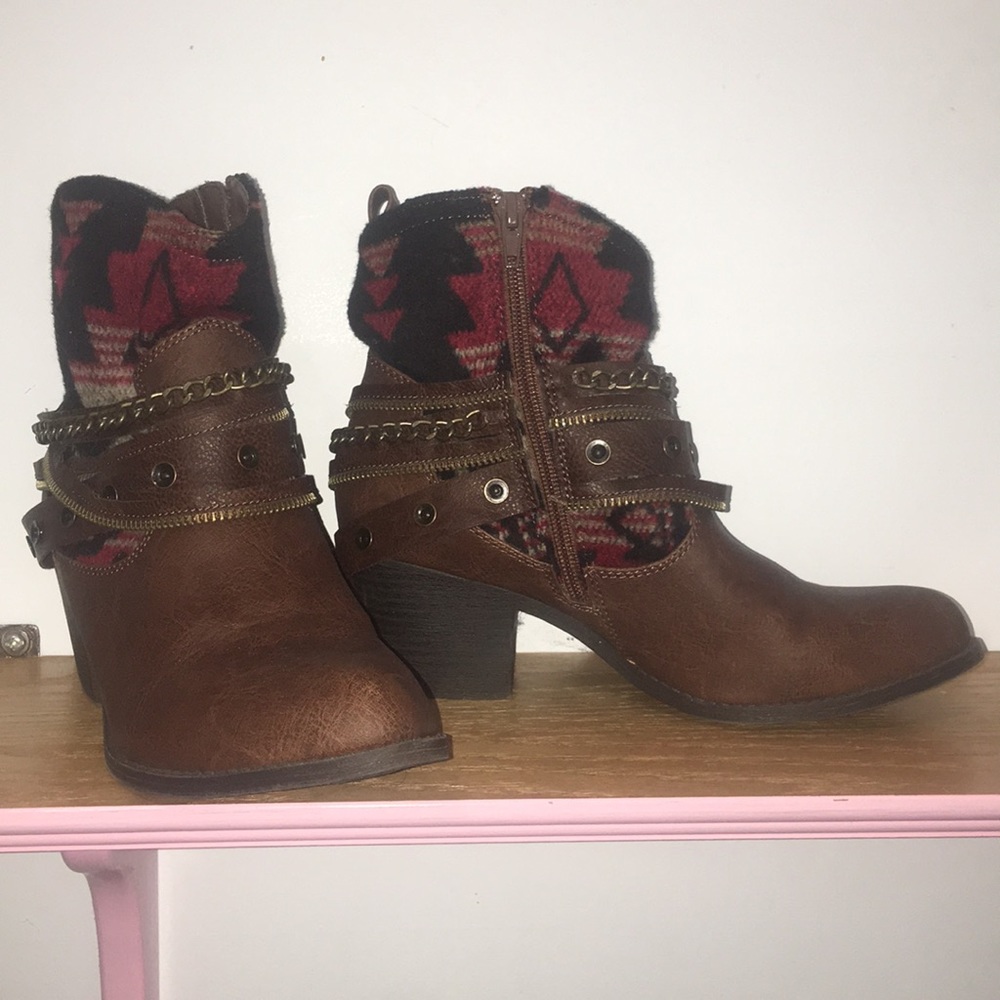 Fall boots